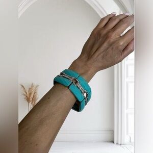 Vintage art deco faux turquoise/silver pavé accents, stretch bracelet 🩵🩶